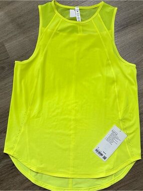 Lululemon in Neon Yellow Sleeveless Workout Tank